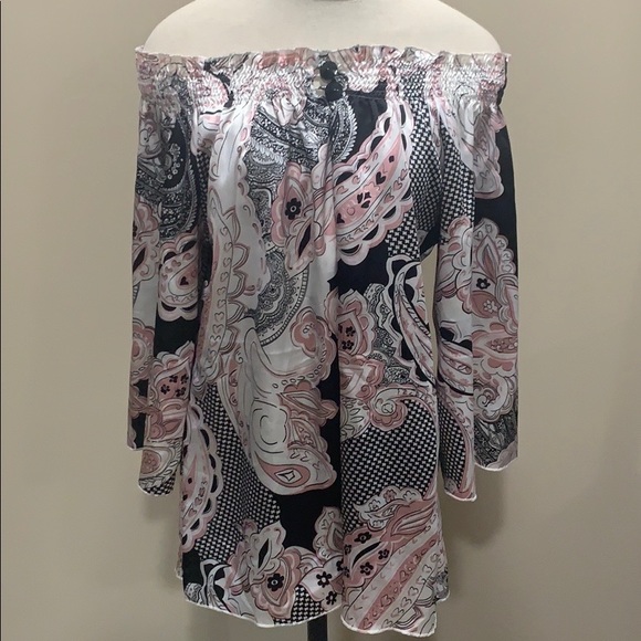 Faux Satin blouse - Picture 2 of 6